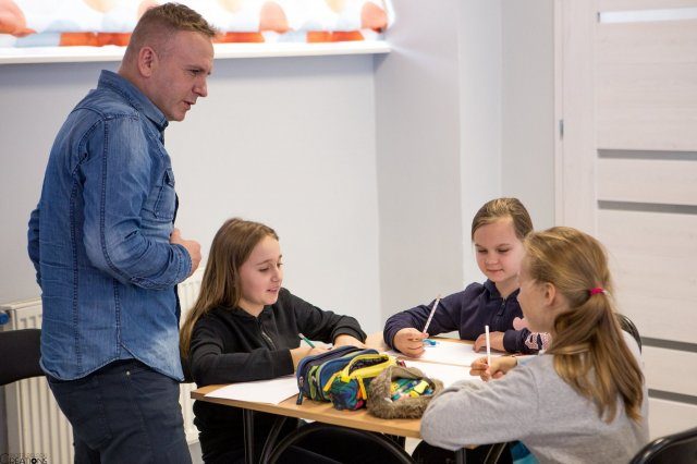 Zdjęcie 36 z 56 – Warsztaty z tworzenia komiksu ze Zbigniewem Masternakiem